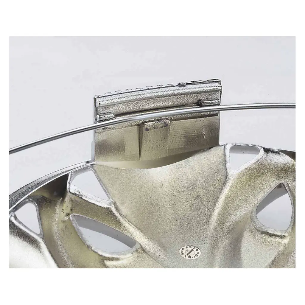 tapacubos-flexible-mod-altair (1).webp